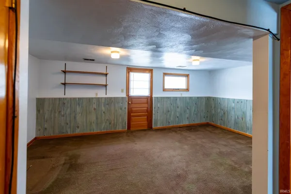 $237,000 | 1916 East Hively Avenue, Elkhart, IN 46516