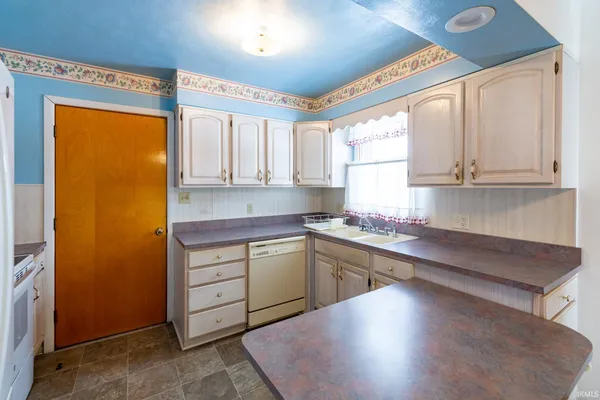 $237,000 | 1916 East Hively Avenue, Elkhart, IN 46516