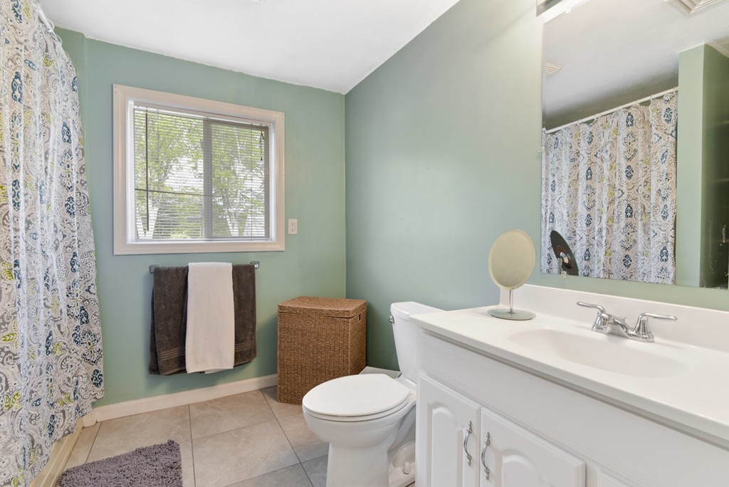 13 Vernon Road Natick, MA 01760 - Photo 24 of 29 Gallery Image 24