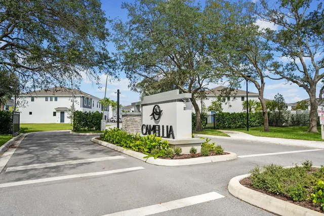 $3,100 | 7638 Southwest Lucy Lane, Stuart, FL 34997