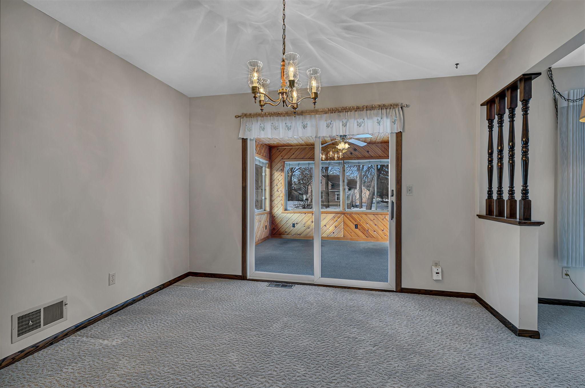 726 Hassan Street Southeast Hutchinson, MN 55350 - Photo 11 of 45
