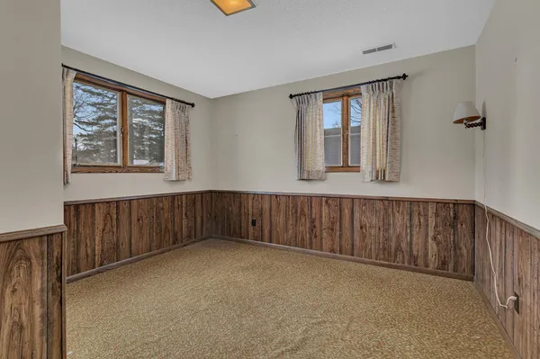 $490,000 | 726 Hassan Street Southeast, Hutchinson, MN 55350