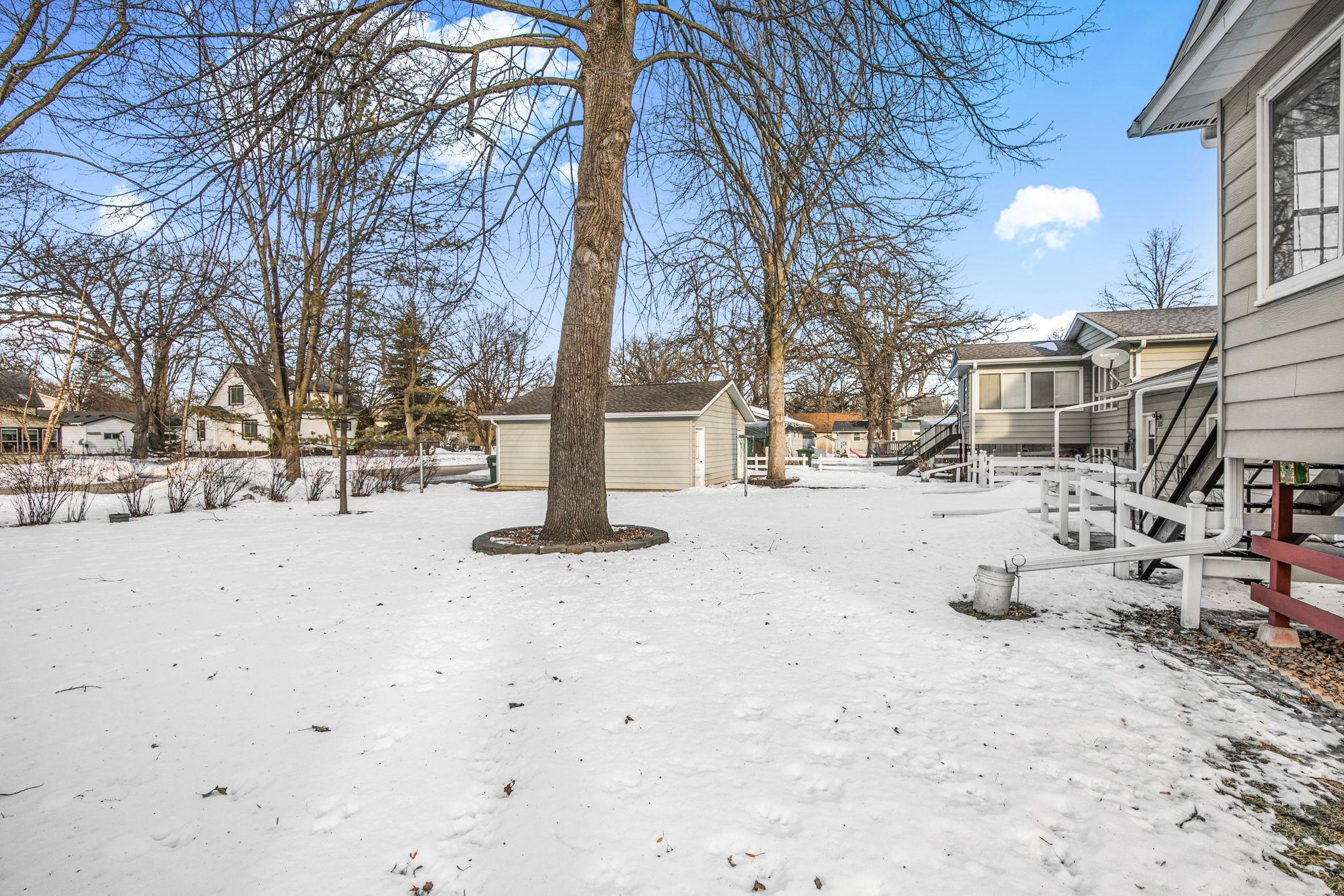726 Hassan Street Southeast Hutchinson, MN 55350 - Photo 32 of 45