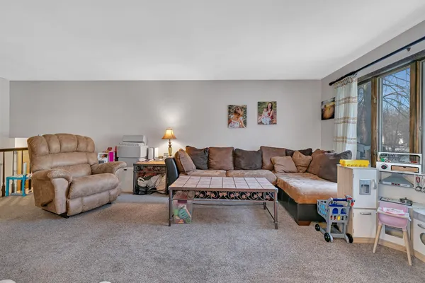 $490,000 | 726 Hassan Street Southeast, Hutchinson, MN 55350