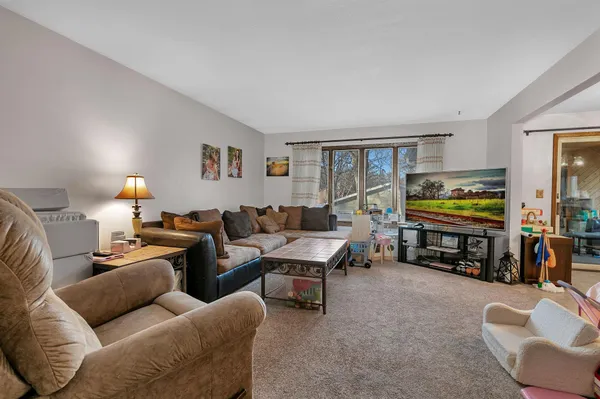 $490,000 | 726 Hassan Street Southeast, Hutchinson, MN 55350