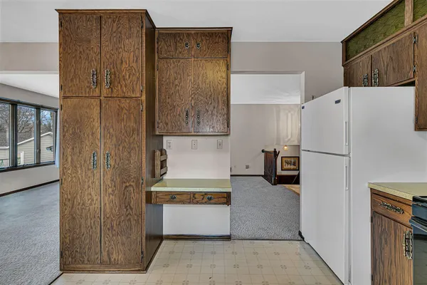 $490,000 | 726 Hassan Street Southeast, Hutchinson, MN 55350