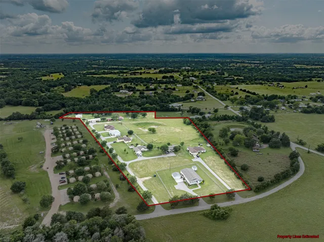 $2,250,000 | 305-335 O'Malley Road, Brenham, TX 77833