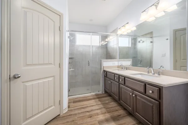 $2,250,000 | 305-335 O'Malley Road, Brenham, TX 77833