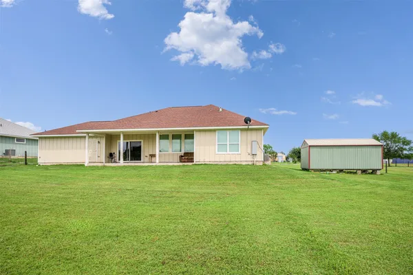 $2,250,000 | 305-335 O'Malley Road, Brenham, TX 77833