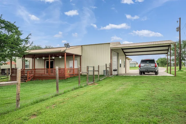 $2,250,000 | 305-335 O'Malley Road, Brenham, TX 77833