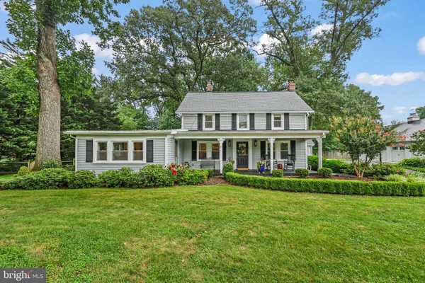 $975,000 | 1229 Reston Avenue, Herndon, VA 20170