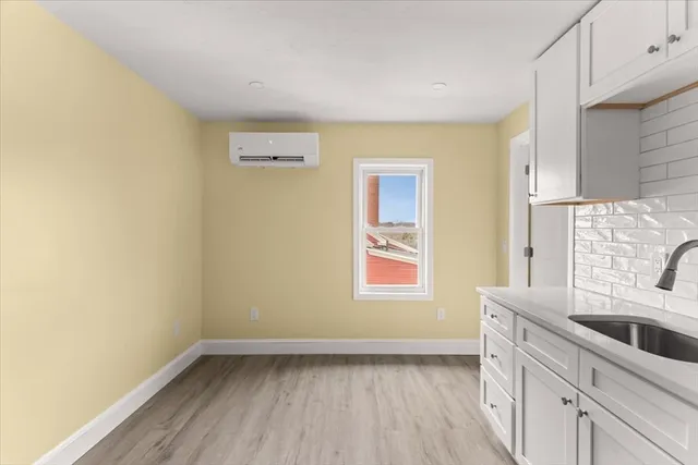 $699,999 | 29 St Casimir Avenue, Brockton, MA 02302