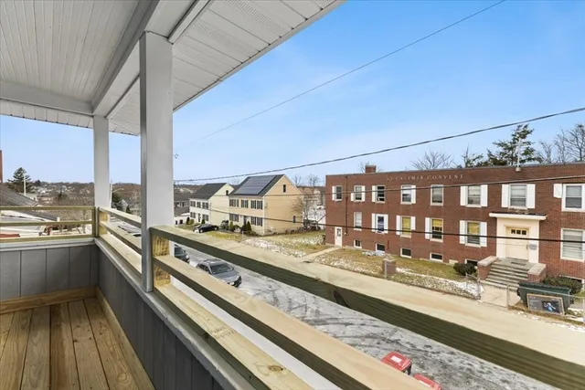 $699,999 | 29 St Casimir Avenue, Brockton, MA 02302