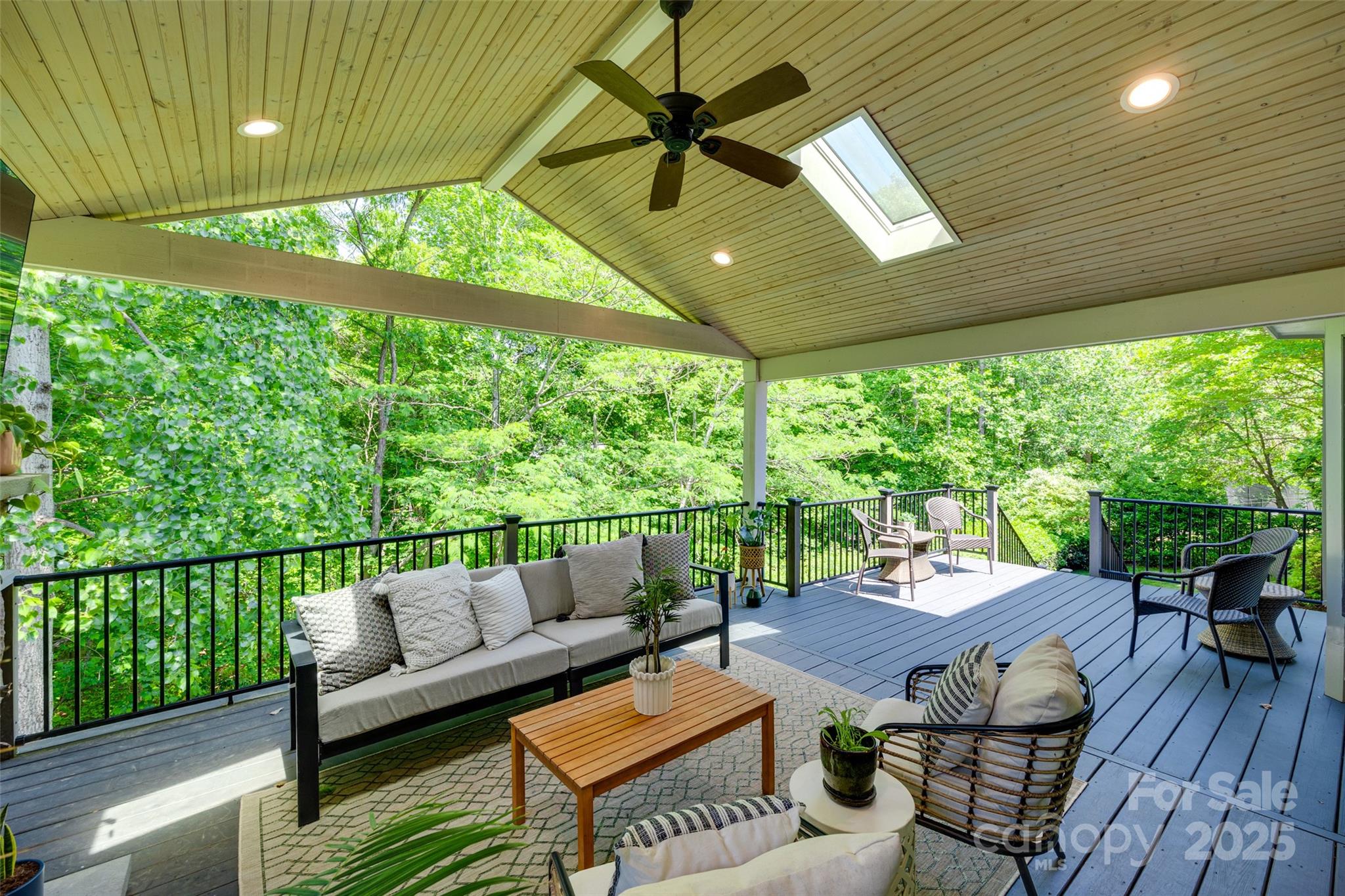6804 Riesman Lane Charlotte, NC 28210 - Photo 39 of 46 a outdoor living space with furniture and garden view