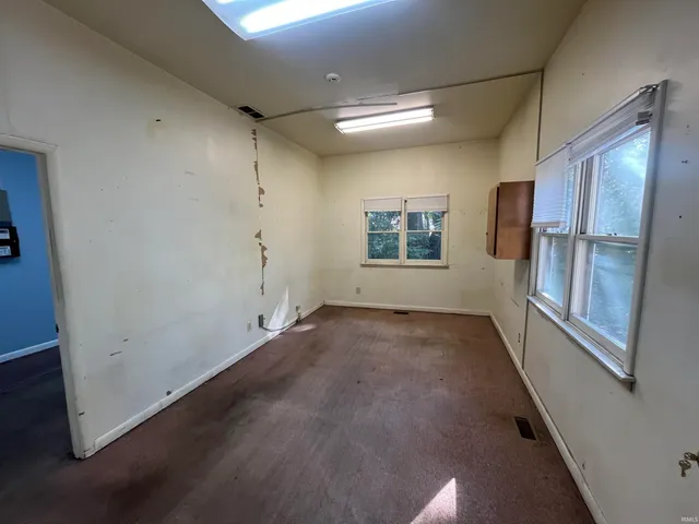 $350,000 | 823 North Maple Street, Bloomington, IN 47404