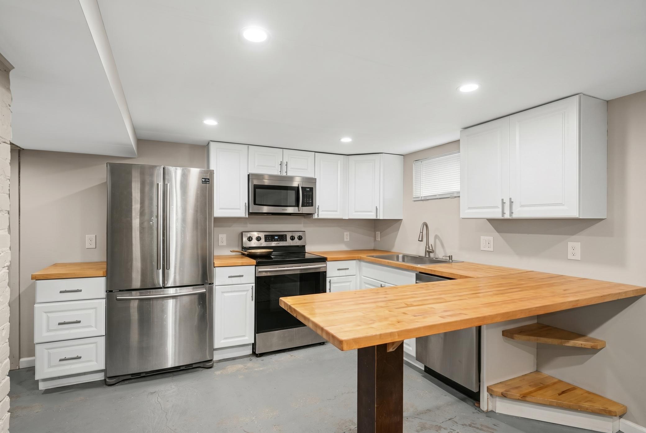 16 West 33rd Street Minneapolis, MN 55408 - Photo 36 of 53