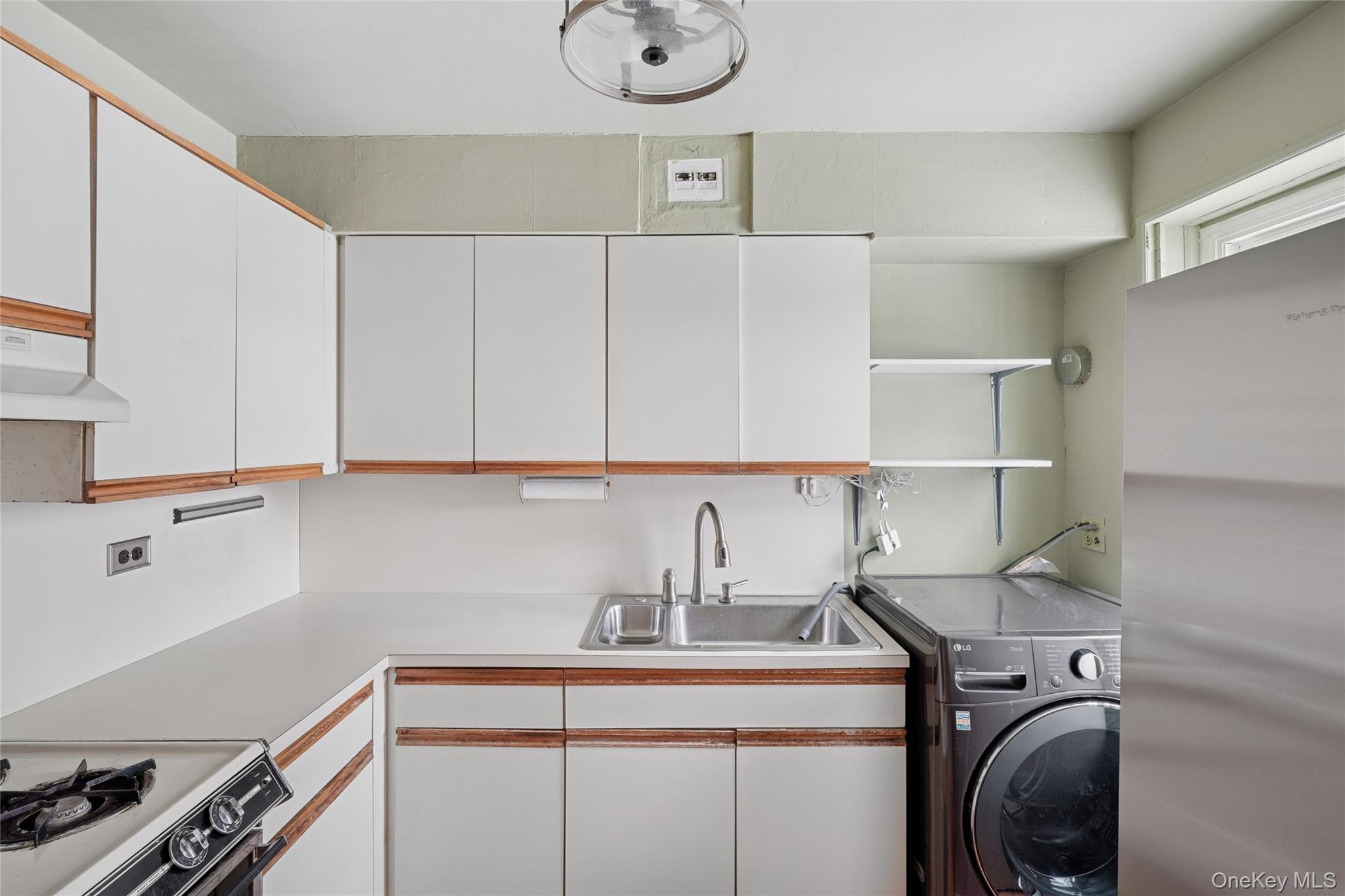 150-62 Village Road, Unit 102GC Queens, NY 11432 - Photo 9 of 12