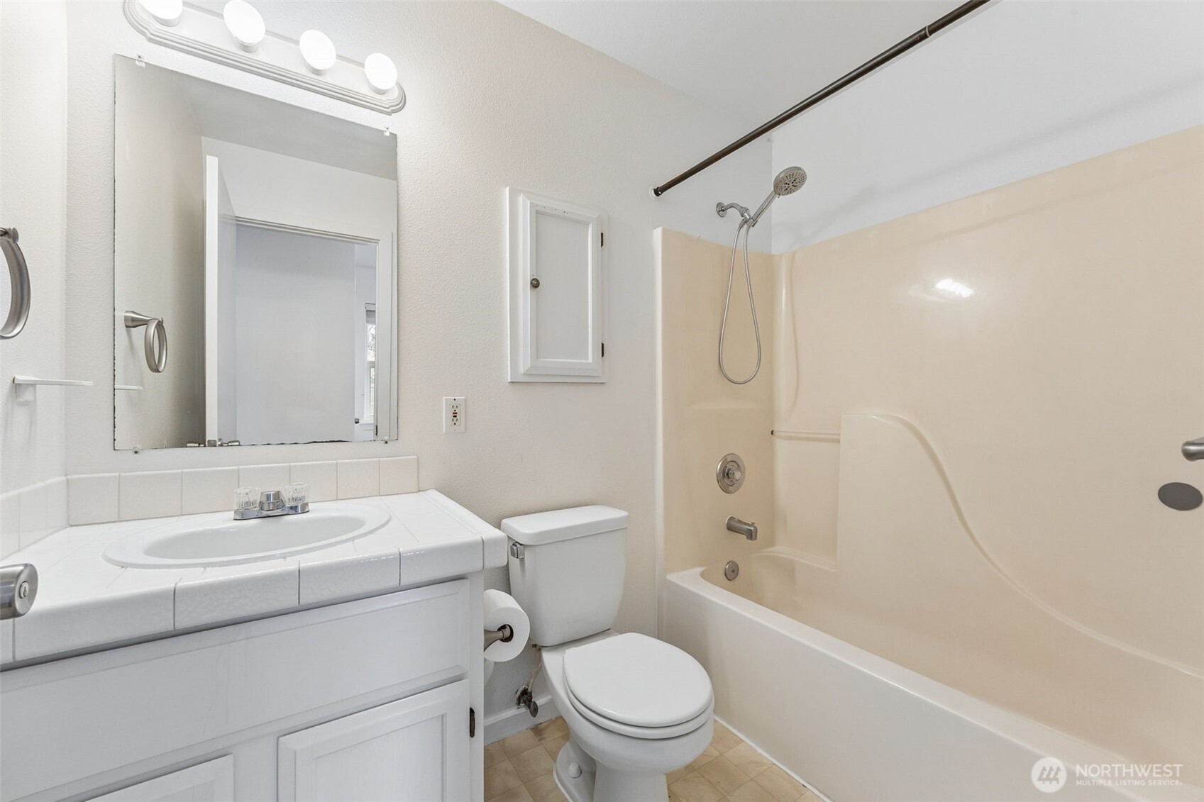 317 3rd Street Southeast South Prairie, WA 98385 - Photo 14 of 16