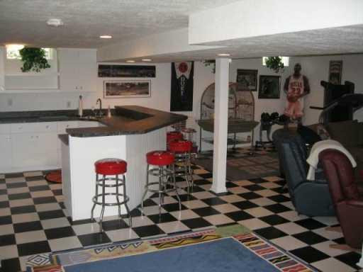 1737 Waverly Road Ann Arbor, MI 48103 - Photo 6 of 8 Photo 6