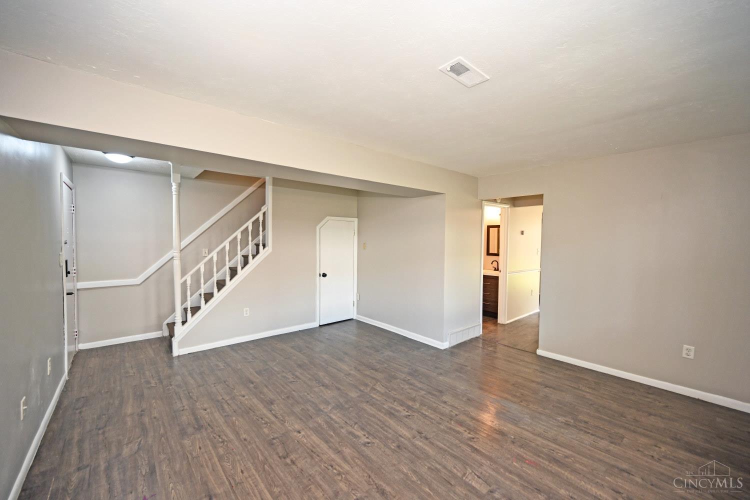 7752 Montgomery Road, Unit 29 Cincinnati, OH 45236 - Photo 6 of 31