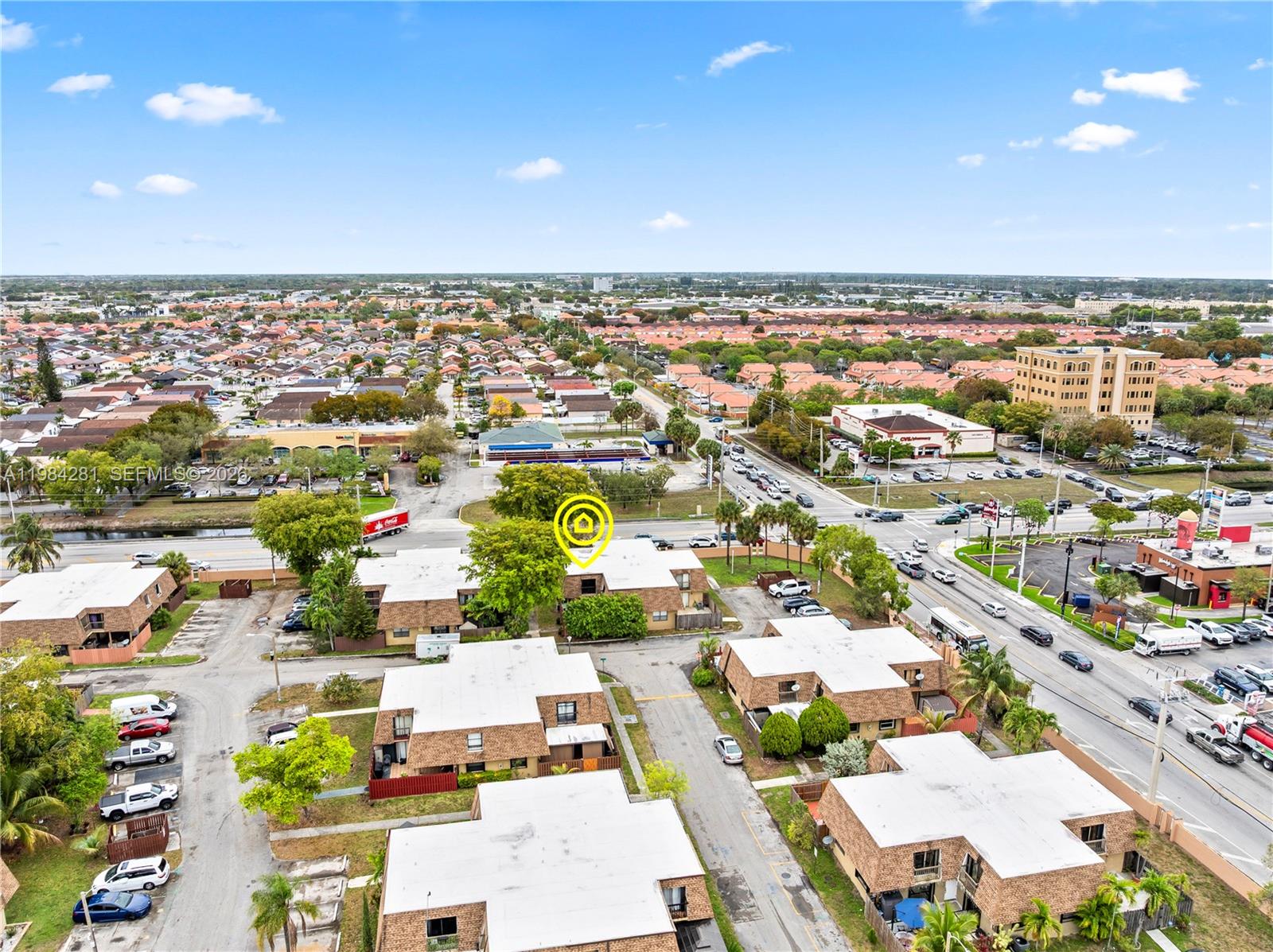 2415 West 67th Place, Unit 811 Hialeah, FL 33016 - Photo 25 of 28