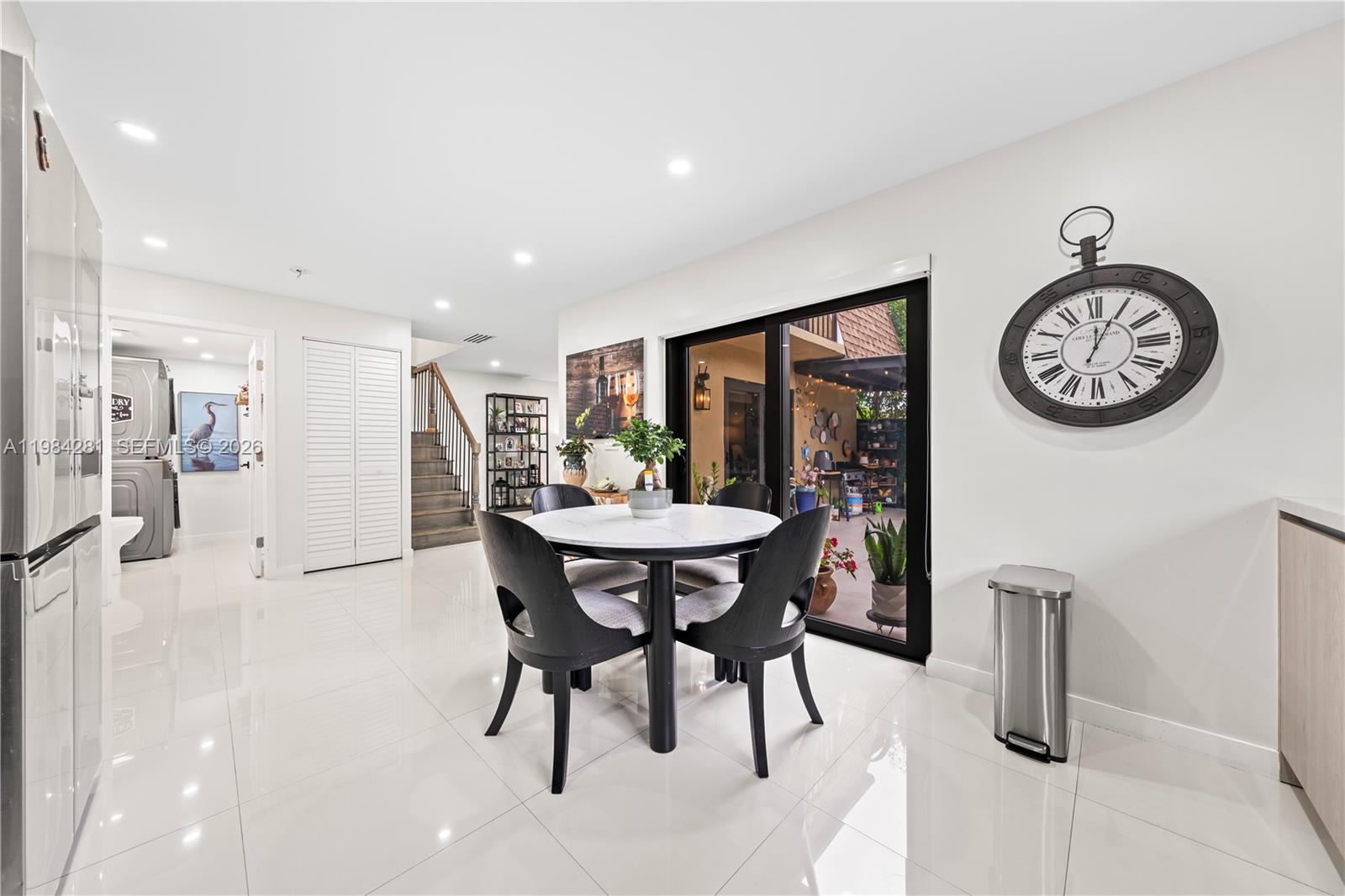 2415 West 67th Place, Unit 811 Hialeah, FL 33016 - Photo 8 of 28