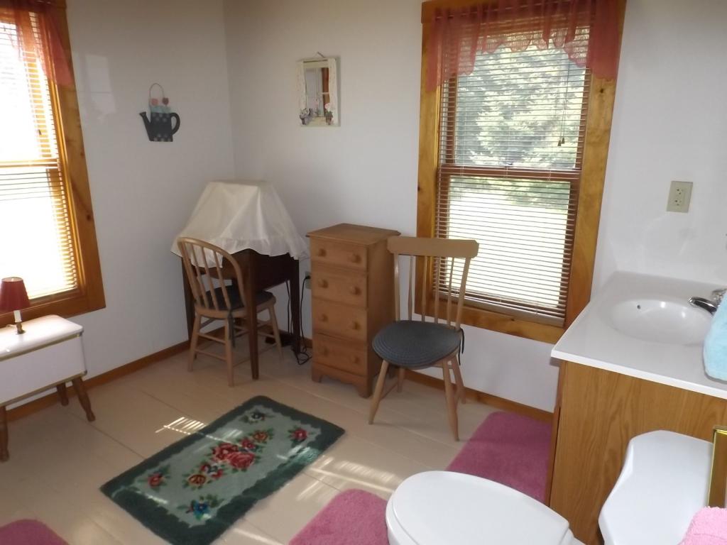 664 Fortin Road Highgate, VT 05488 - Photo 14 of 36