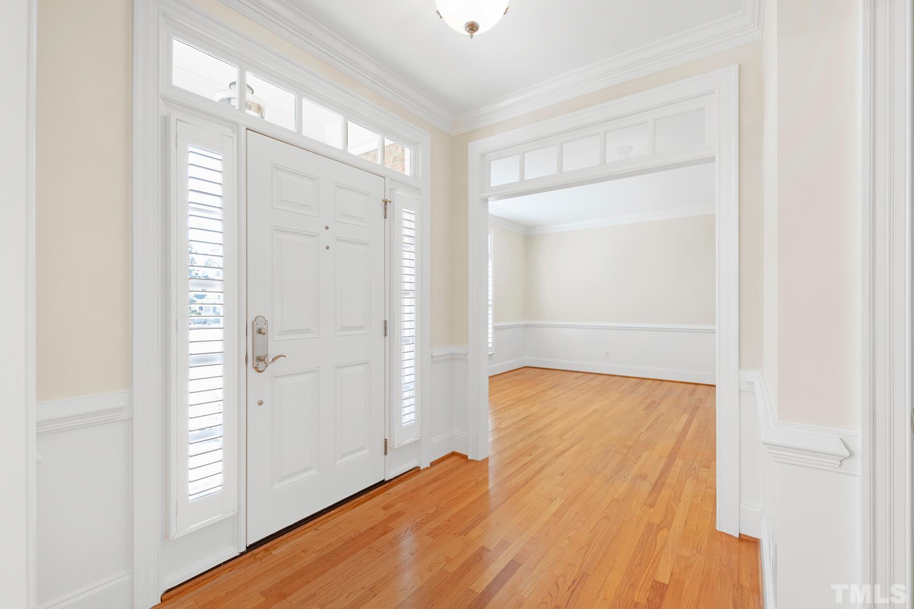 2713 Anderson Drive Raleigh, NC 27608 - Photo 4 of 43 Gallery Image 4