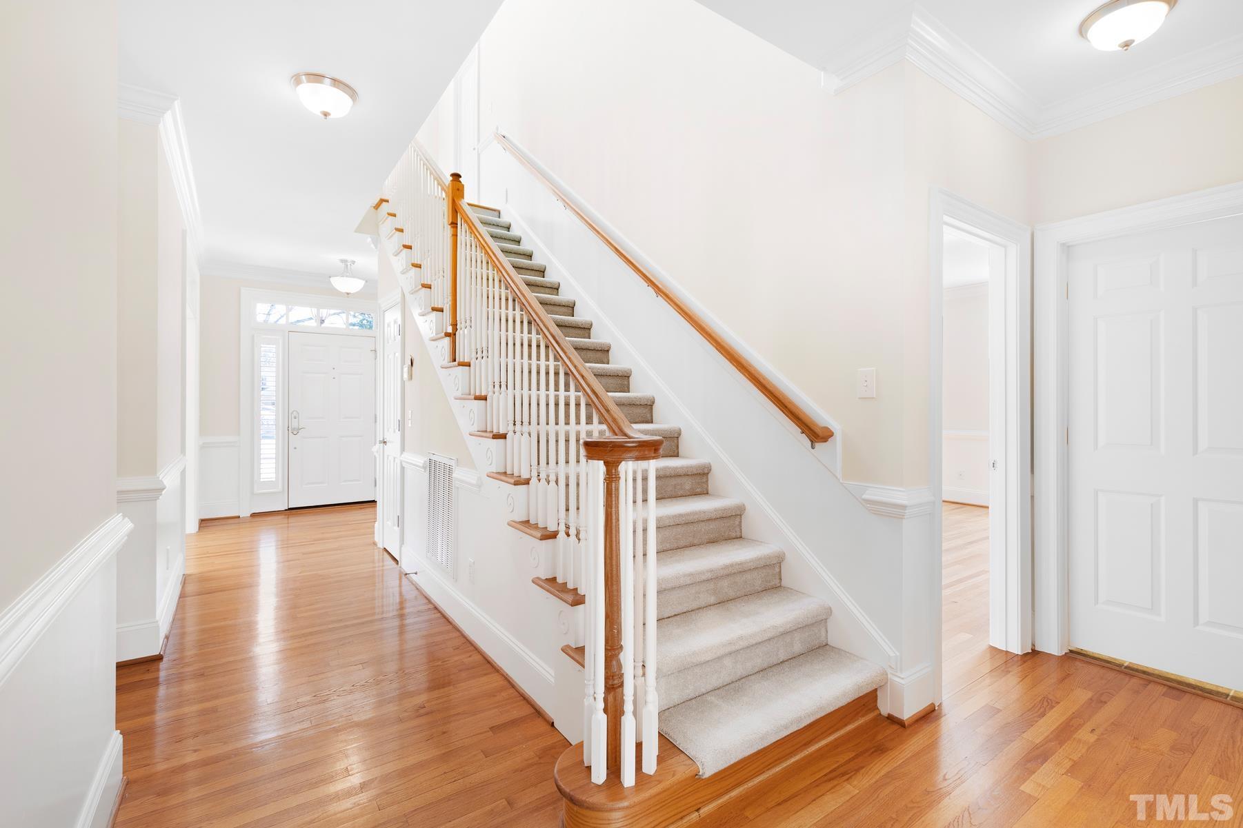 2713 Anderson Drive Raleigh, NC 27608 - Photo 5 of 43 Gallery Image 5