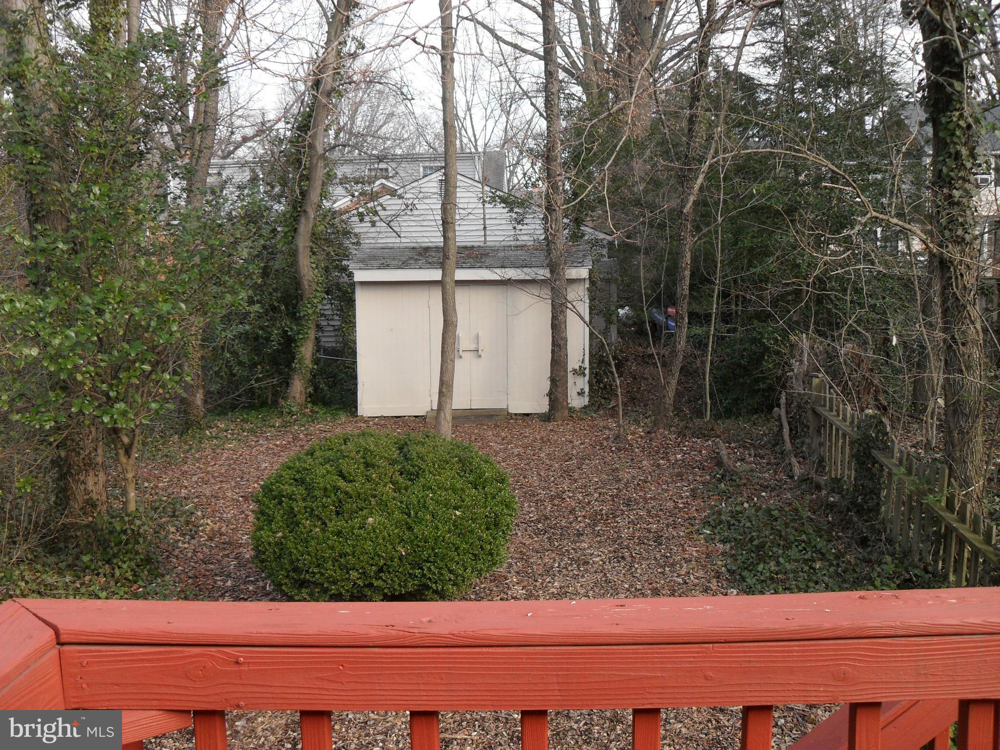 8703 Bradgate Road Alexandria, VA 22308 - Photo 23 of 23 Exterior (Rear)