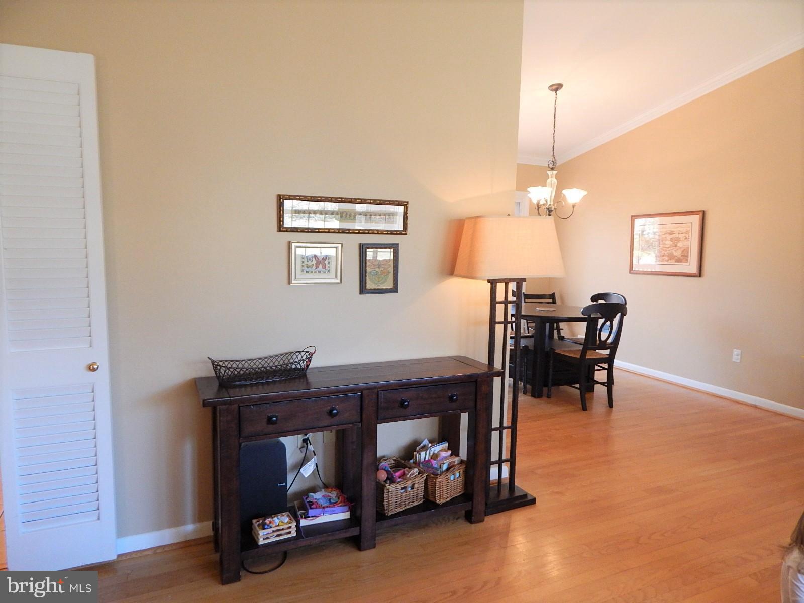 8703 Bradgate Road Alexandria, VA 22308 - Photo 3 of 23 Interior (General)