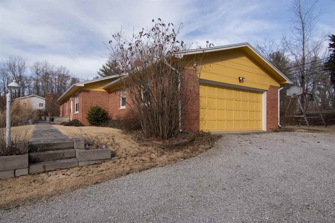 4929 Cedar Crest Road Bloomington, IN 47401 - Photo 29 of 34 Gallery Image 29