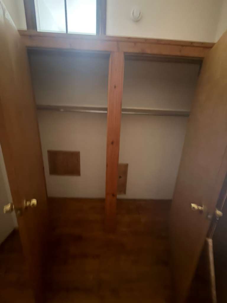 1014 East Prairie Avenue, Unit 1FE Des Plaines, IL 60016 - Photo 8 of 10 a view of small space