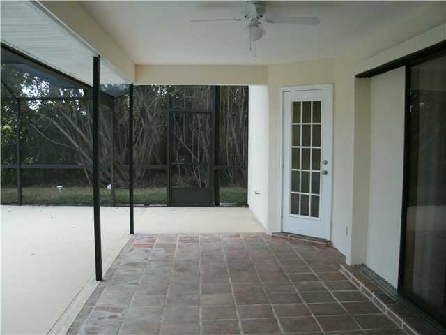 932 Riviera Avenue Sebastian, FL 32958 - Photo 12 of 13 Gallery Image 12