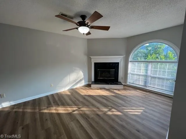 $1,250 | 3614 Morris Farm Drive, Unit 2D, Greensboro, NC 27409