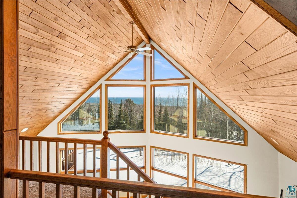 960 Deerview Lane Two Harbors, MN 55616 - Photo 25 of 60