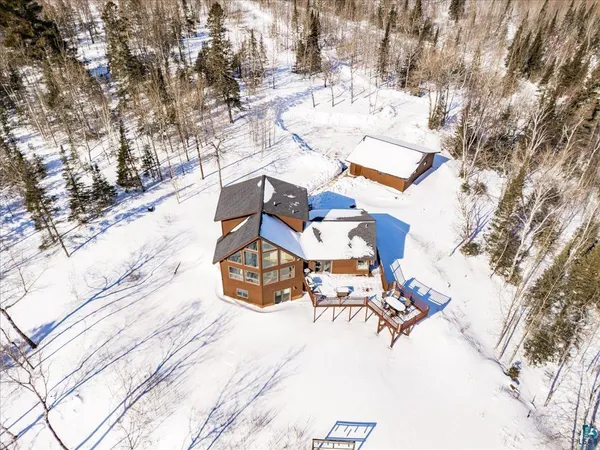 $649,900 | 960 Deerview Lane, Two Harbors, MN 55616