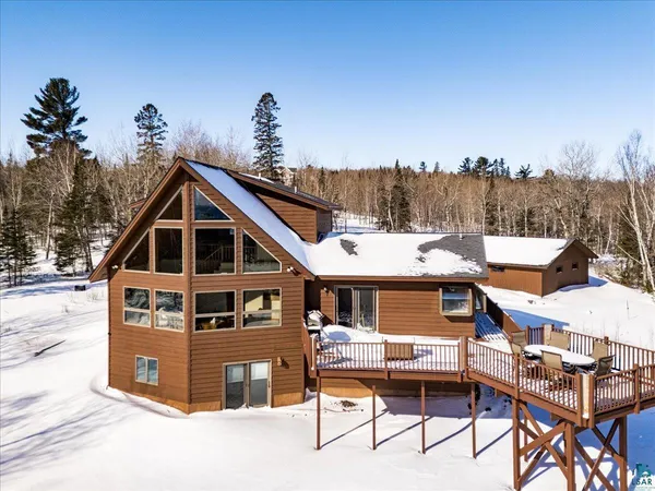 $649,900 | 960 Deerview Lane, Two Harbors, MN 55616