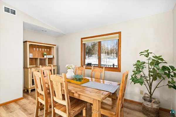 $649,900 | 960 Deerview Lane, Two Harbors, MN 55616