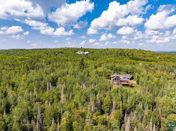 $649,900 | 960 Deerview Lane, Two Harbors, MN 55616