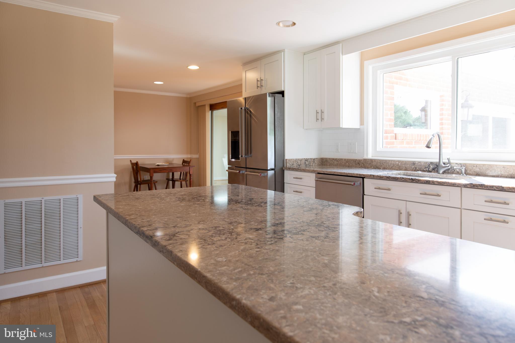 12432 Over Ridge Road Potomac, MD 20854 - Photo 14 of 58