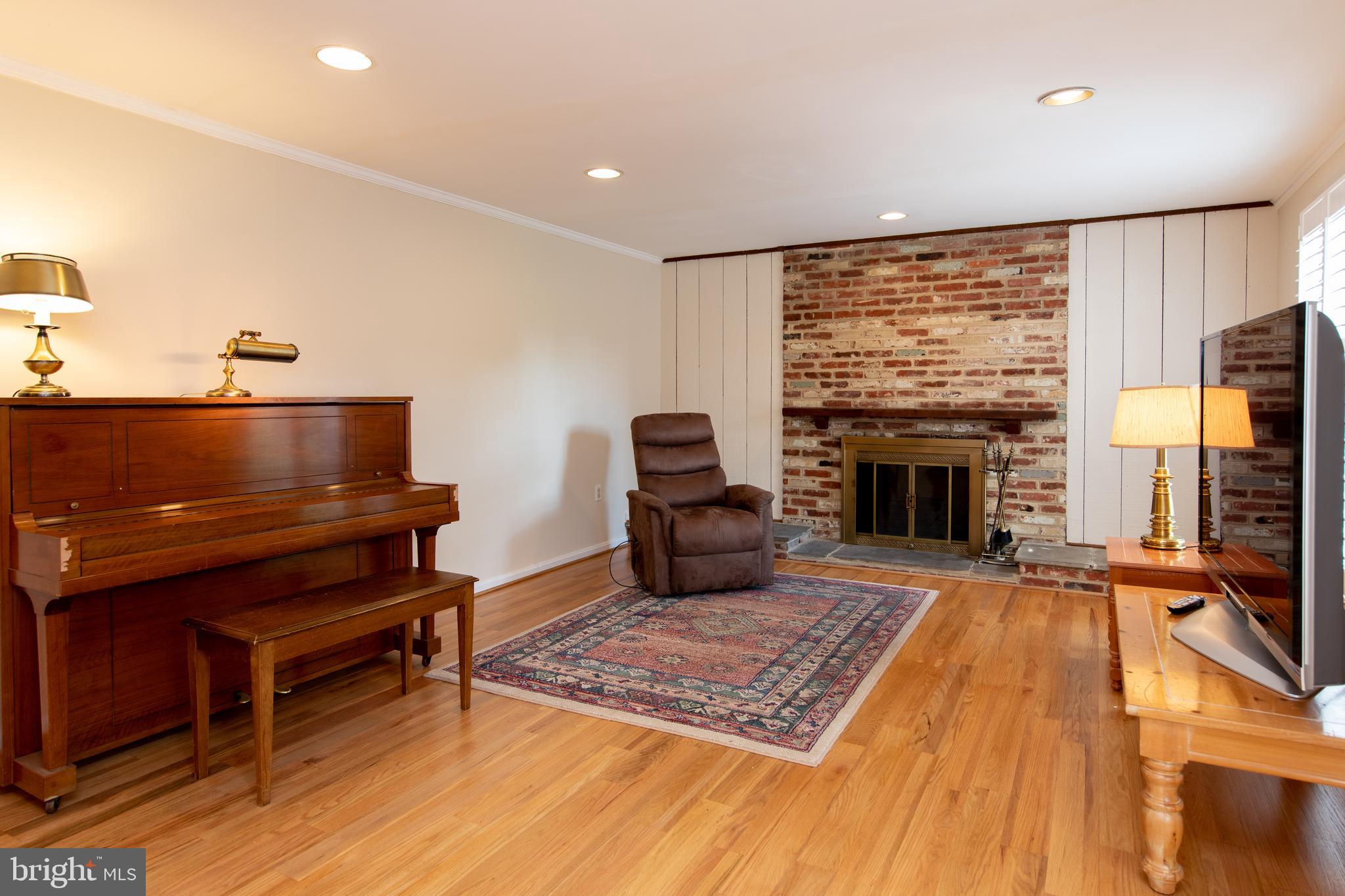 12432 Over Ridge Road Potomac, MD 20854 - Photo 20 of 58