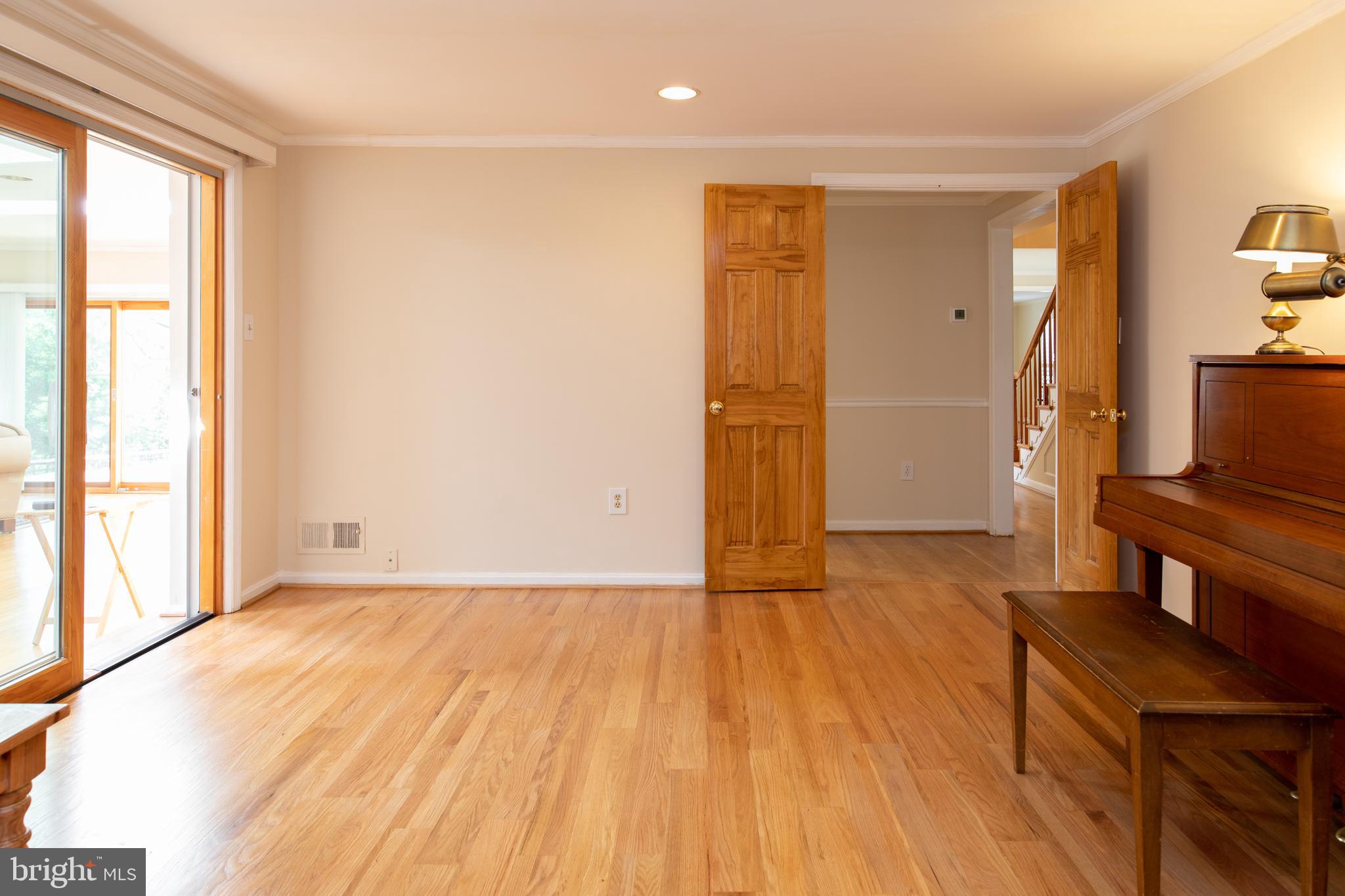 12432 Over Ridge Road Potomac, MD 20854 - Photo 21 of 58