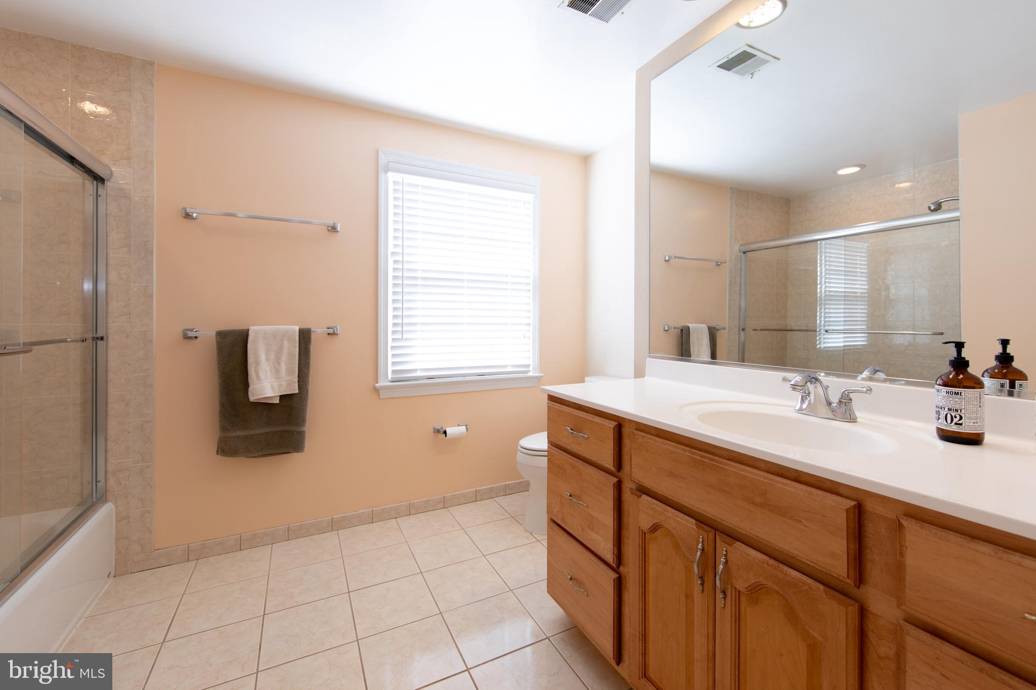 12432 Over Ridge Road Potomac, MD 20854 - Photo 41 of 58