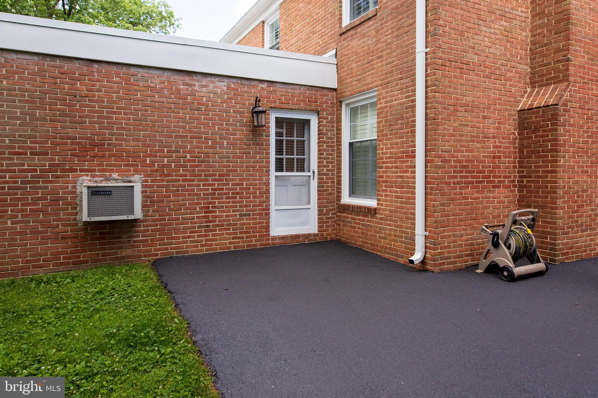 12432 Over Ridge Road Potomac, MD 20854 - Photo 54 of 58
