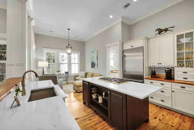 $1,100,000 | 5 Oldfield Village Road, Bluffton, SC 29909