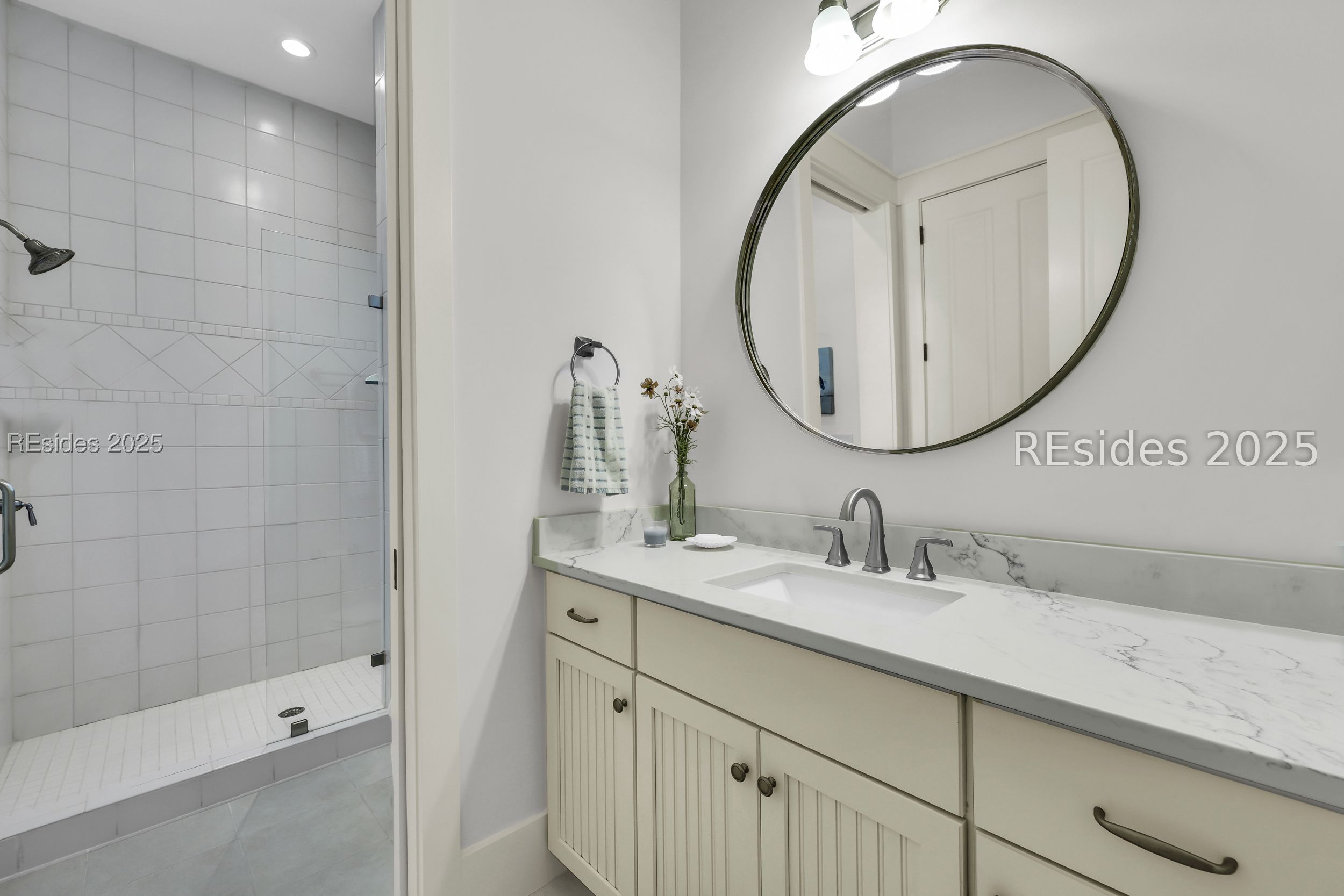 5 Oldfield Village Road Bluffton, SC 29909 - Photo 36 of 64 2nd full bathroom