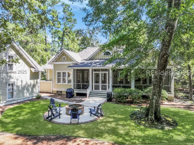 $1,100,000 | 5 Oldfield Village Road, Bluffton, SC 29909