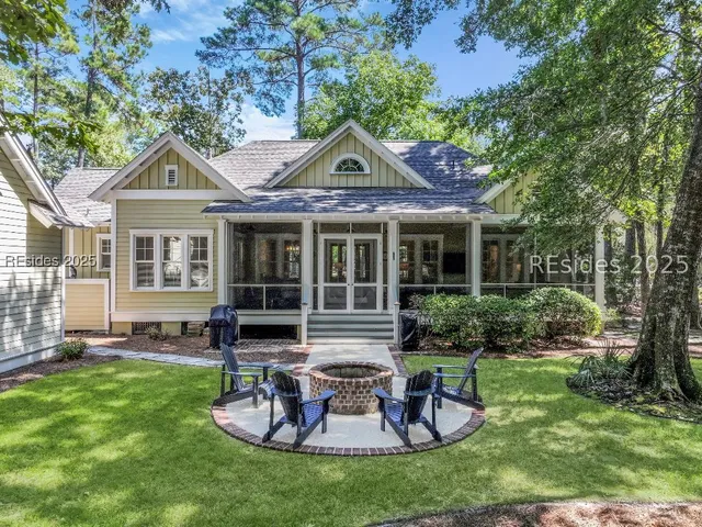 $1,100,000 | 5 Oldfield Village Road, Bluffton, SC 29909