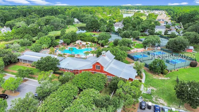 $1,100,000 | 5 Oldfield Village Road, Bluffton, SC 29909